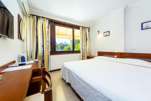 Chambre Simple Hotel Balaia Mar en Praia Maria Luísa Chambre Simple Hotel Balaia Mar en Praia Maria Luísa
