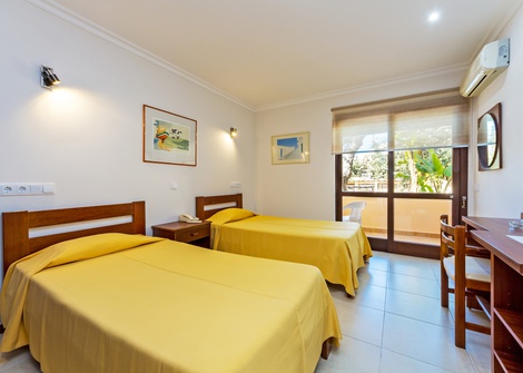 CHAMBRE DOUBLE Hotel Balaia Mar en Praia Maria Luísa CHAMBRE DOUBLE Hotel Balaia Mar en Praia Maria Luísa